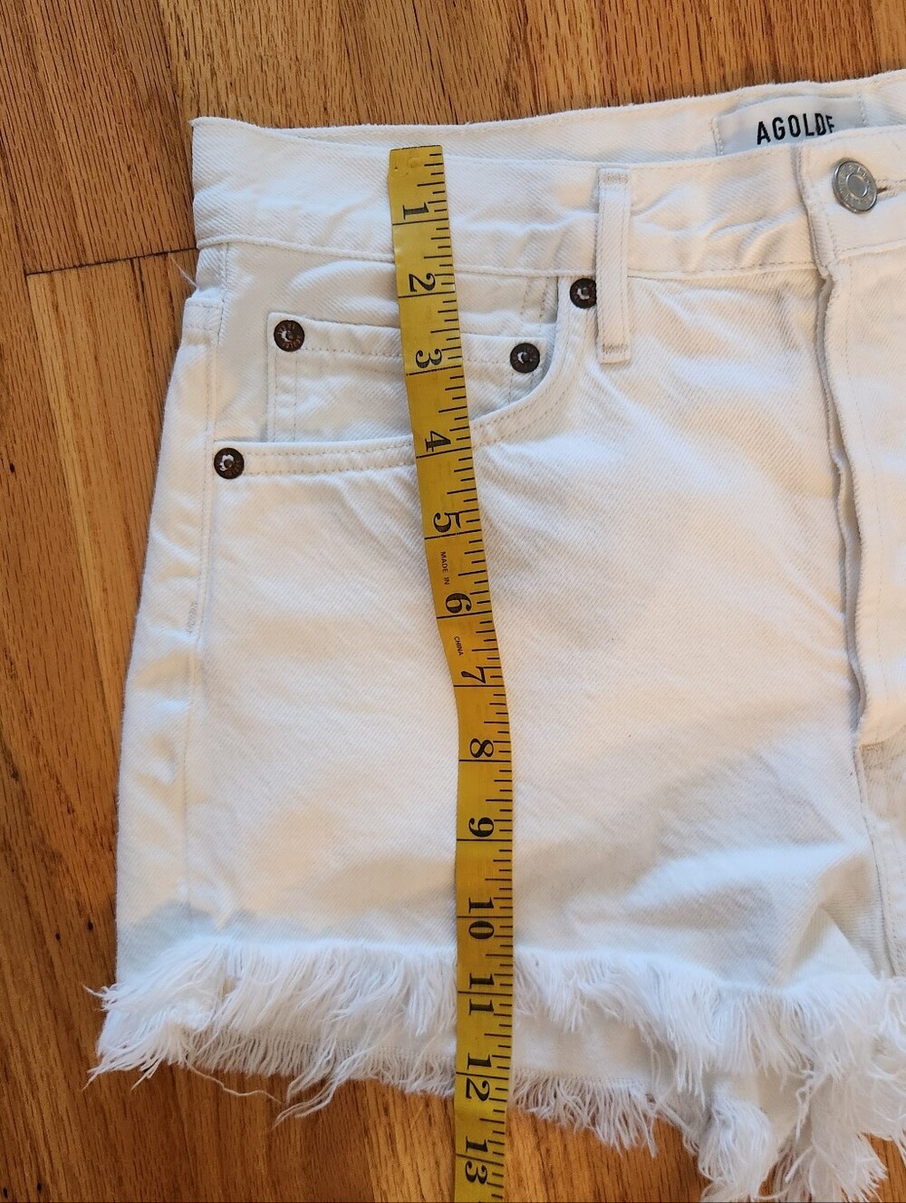 Agolde White Frayed Hem High-Rise Denim Cutoff Shorts - Picture 2 of 9